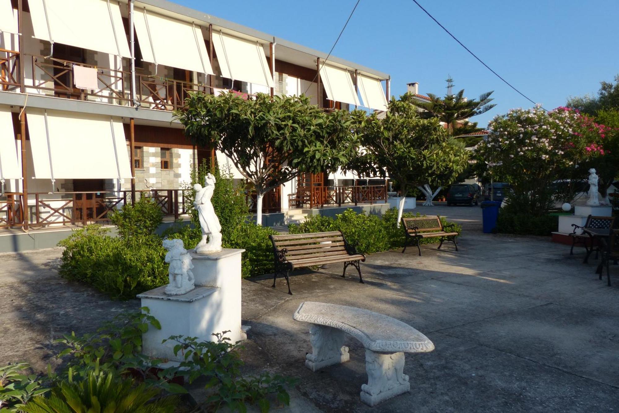 Circe Pansion Daire Lixouri Dış mekan fotoğraf