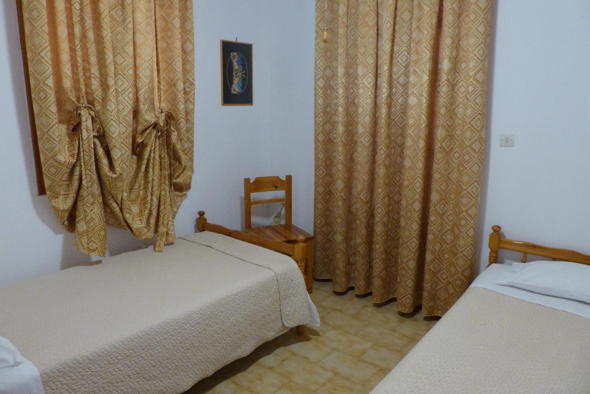 Circe Pansion Daire Lixouri Dış mekan fotoğraf