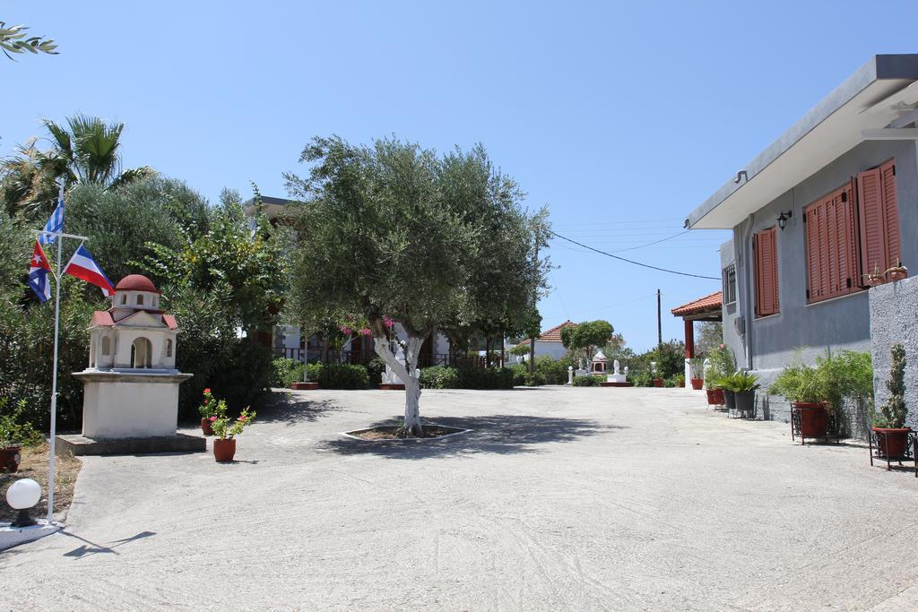 Circe Pansion Daire Lixouri Dış mekan fotoğraf