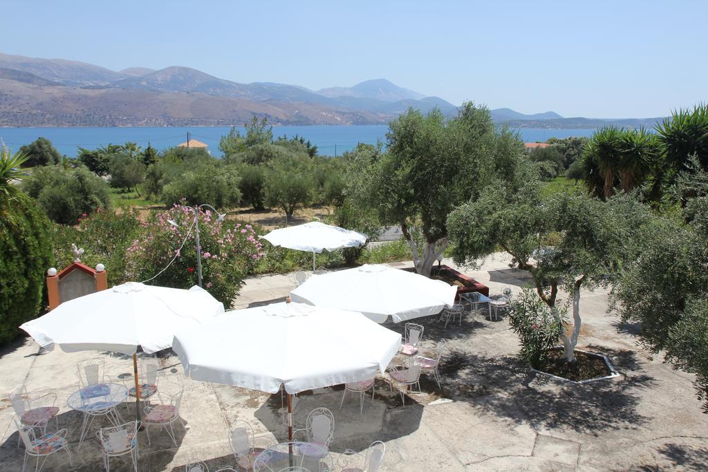 Circe Pansion Daire Lixouri Dış mekan fotoğraf